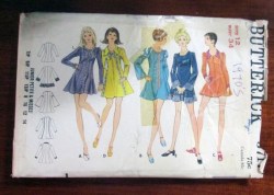 5717 EMPIRE FLARE SHORTER ZIPPY COLLAR DRESS PATTERN 13 35''